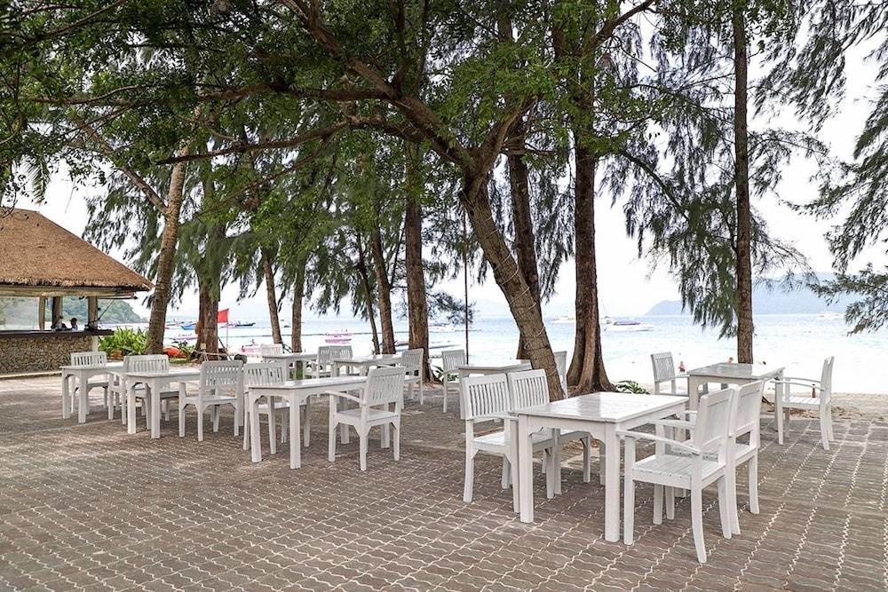 Phuket Coral Island Resort מראה חיצוני תמונה