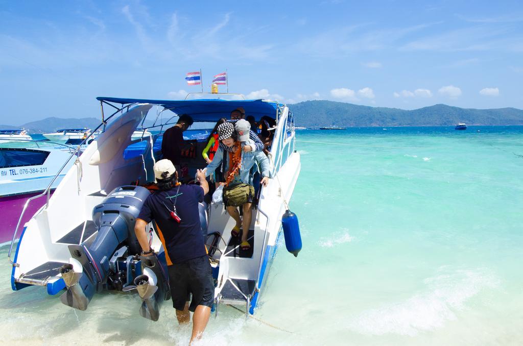 Phuket Coral Island Resort מראה חיצוני תמונה