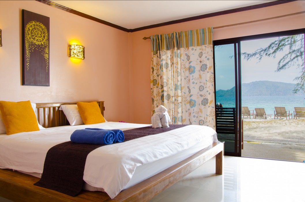 Phuket Coral Island Resort מראה חיצוני תמונה
